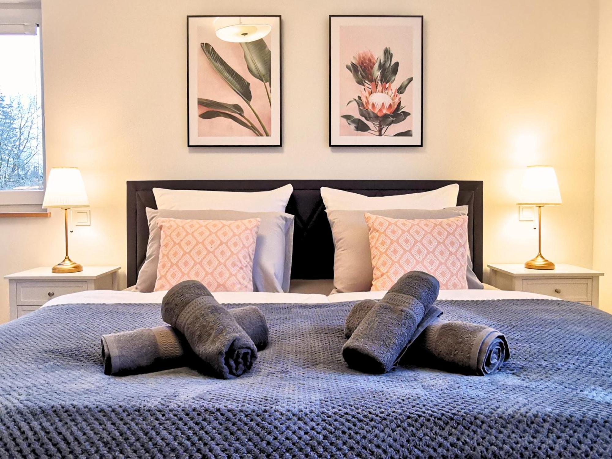 Fynbos Penthouse Deluxe, Balkon, Parkplatz Apartment Straubing Bagian luar foto
