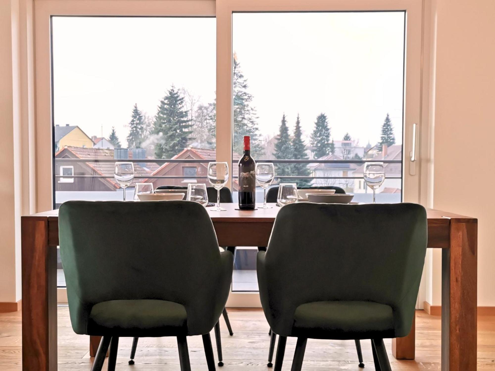 Fynbos Penthouse Deluxe, Balkon, Parkplatz Apartment Straubing Bagian luar foto