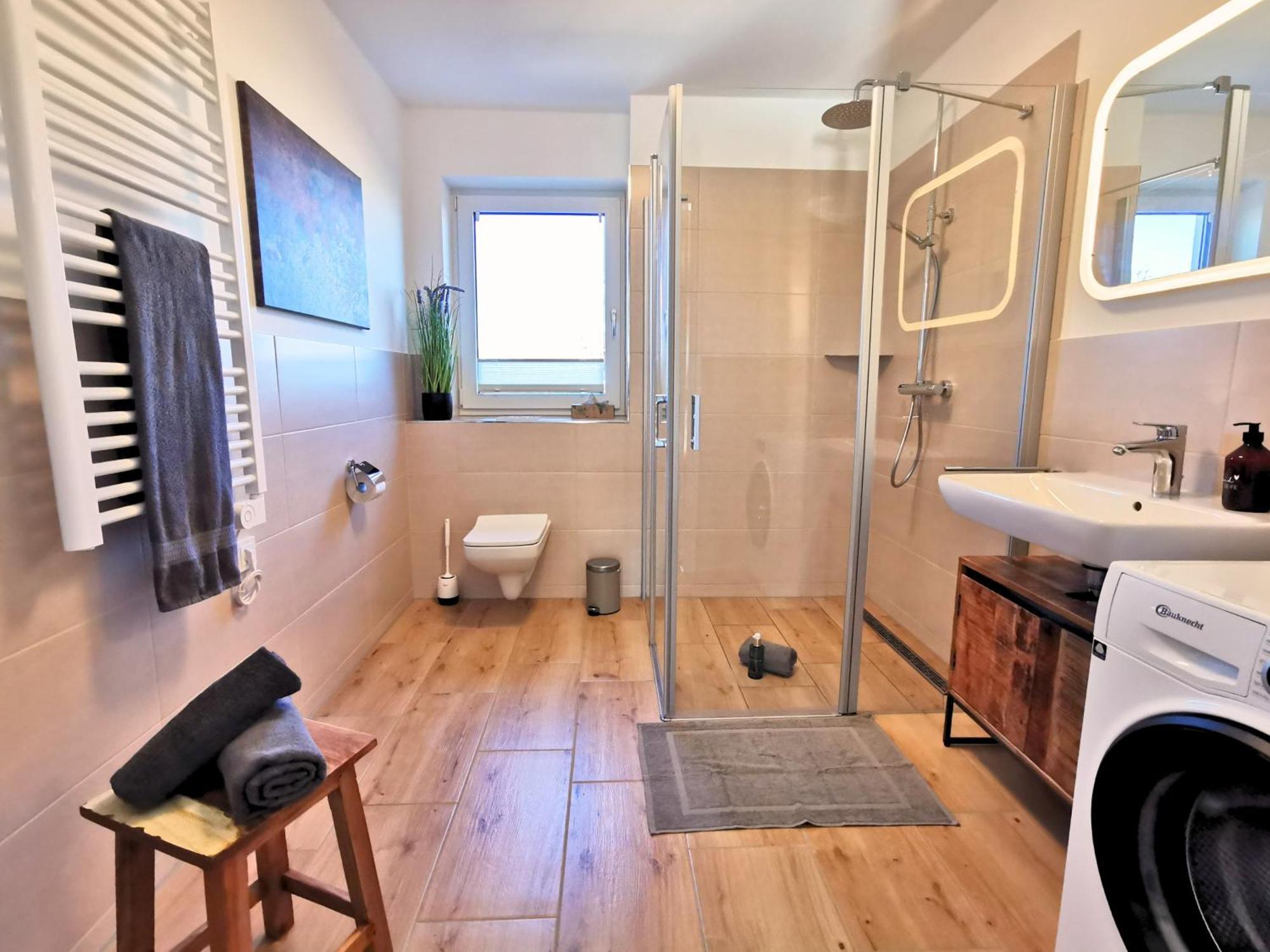 Fynbos Penthouse Deluxe, Balkon, Parkplatz Apartment Straubing Ruang foto